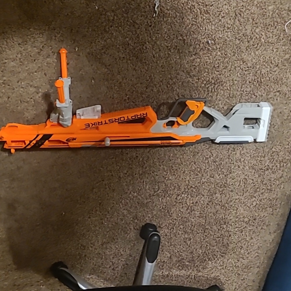 Hasbro Nerf Accustrike Raptorstrike Figure